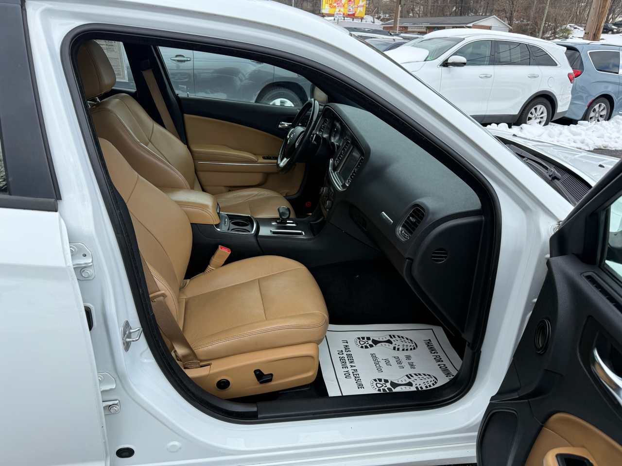 Dodge Charger 4dr Sdn SXT Plus RWD 2013