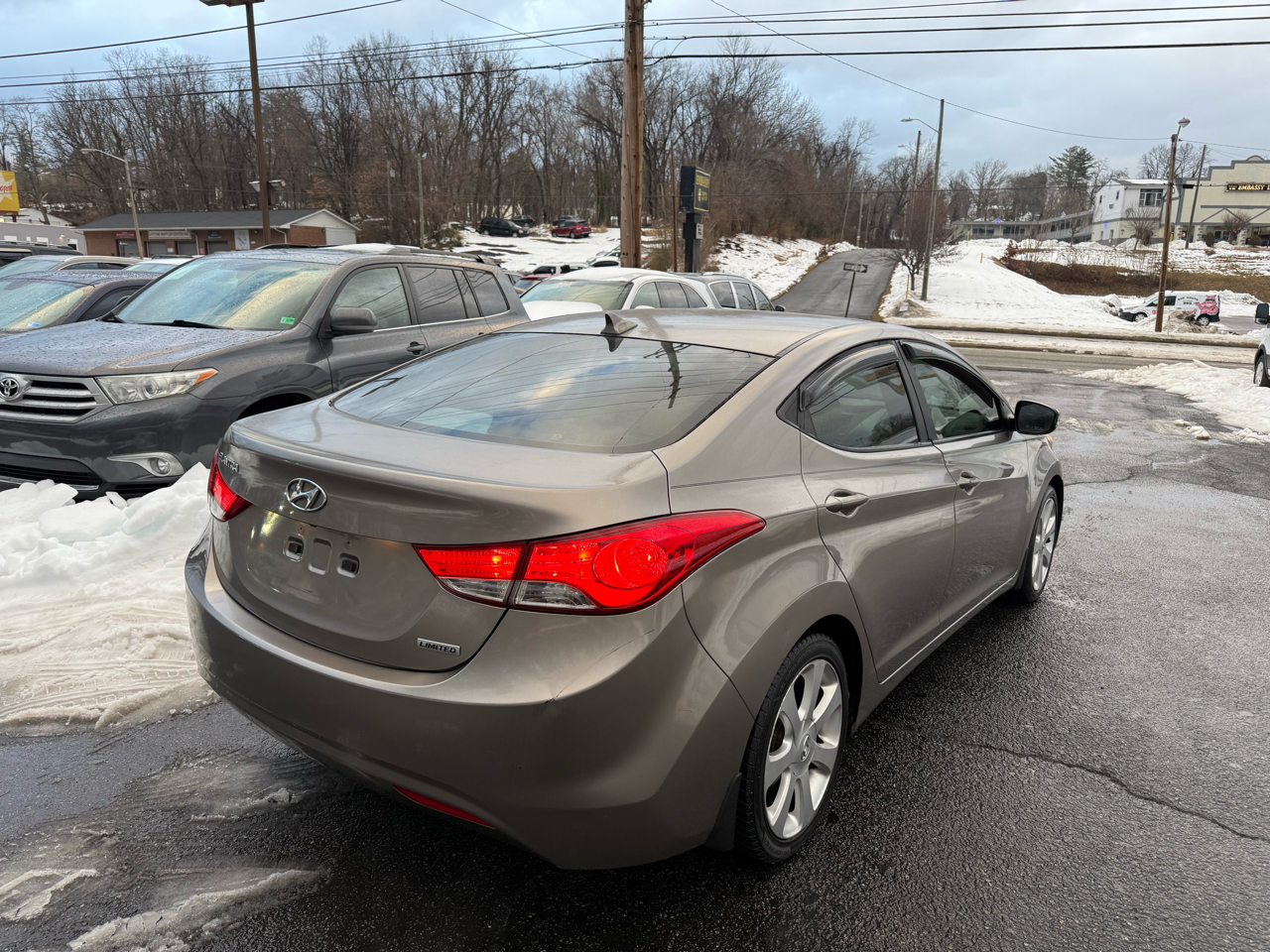 Hyundai Elantra 4dr Sdn Auto Limited (Alabama Plant) 2013