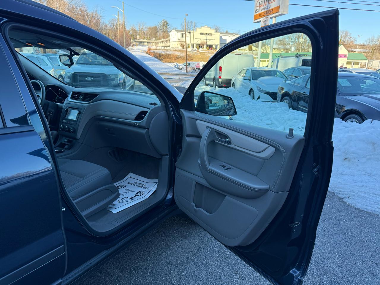 Chevrolet Traverse AWD 4dr LS 2016