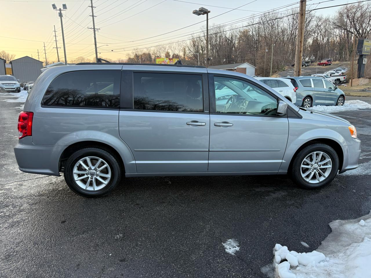 Dodge Grand Caravan 4dr Wgn SXT 2013