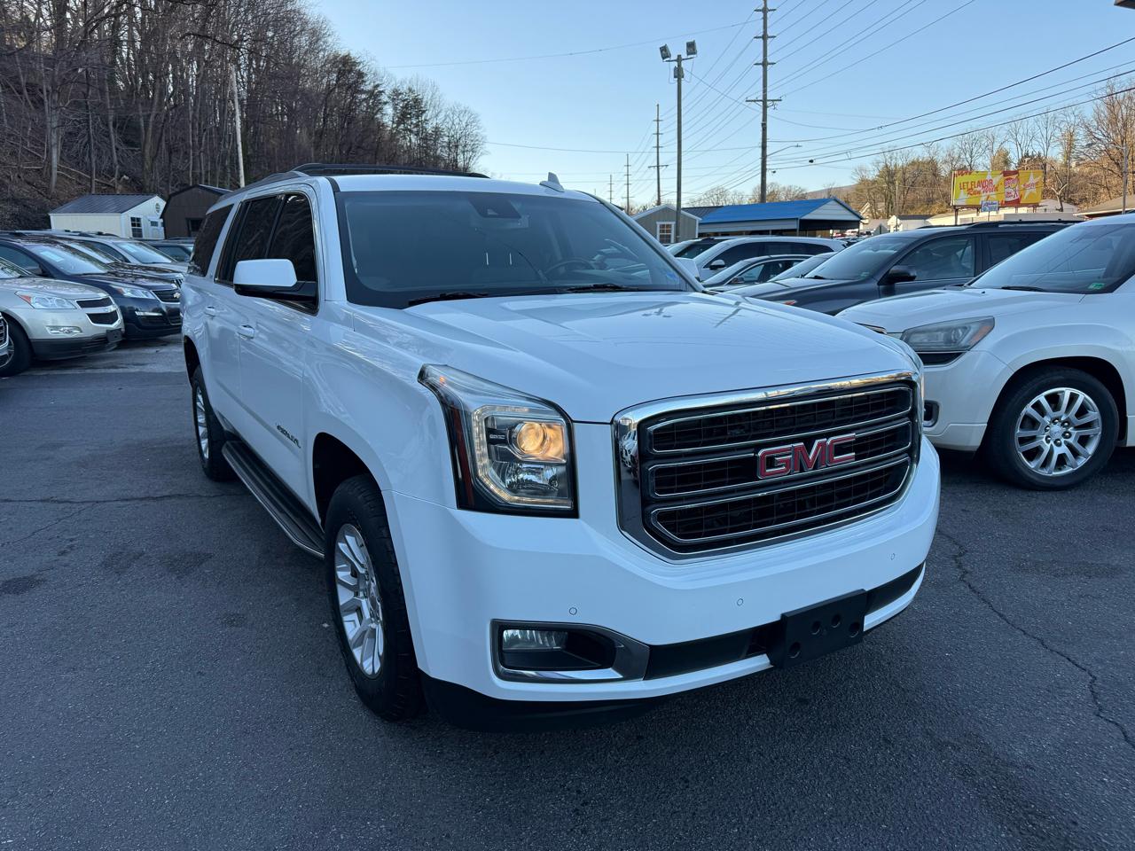 GMC Yukon XL 4WD 4dr SLT 2017