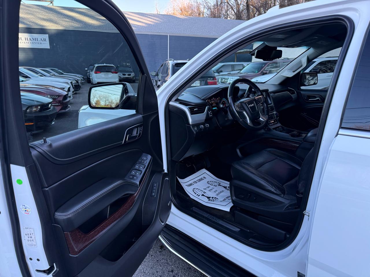 GMC Yukon XL 4WD 4dr SLT 2017