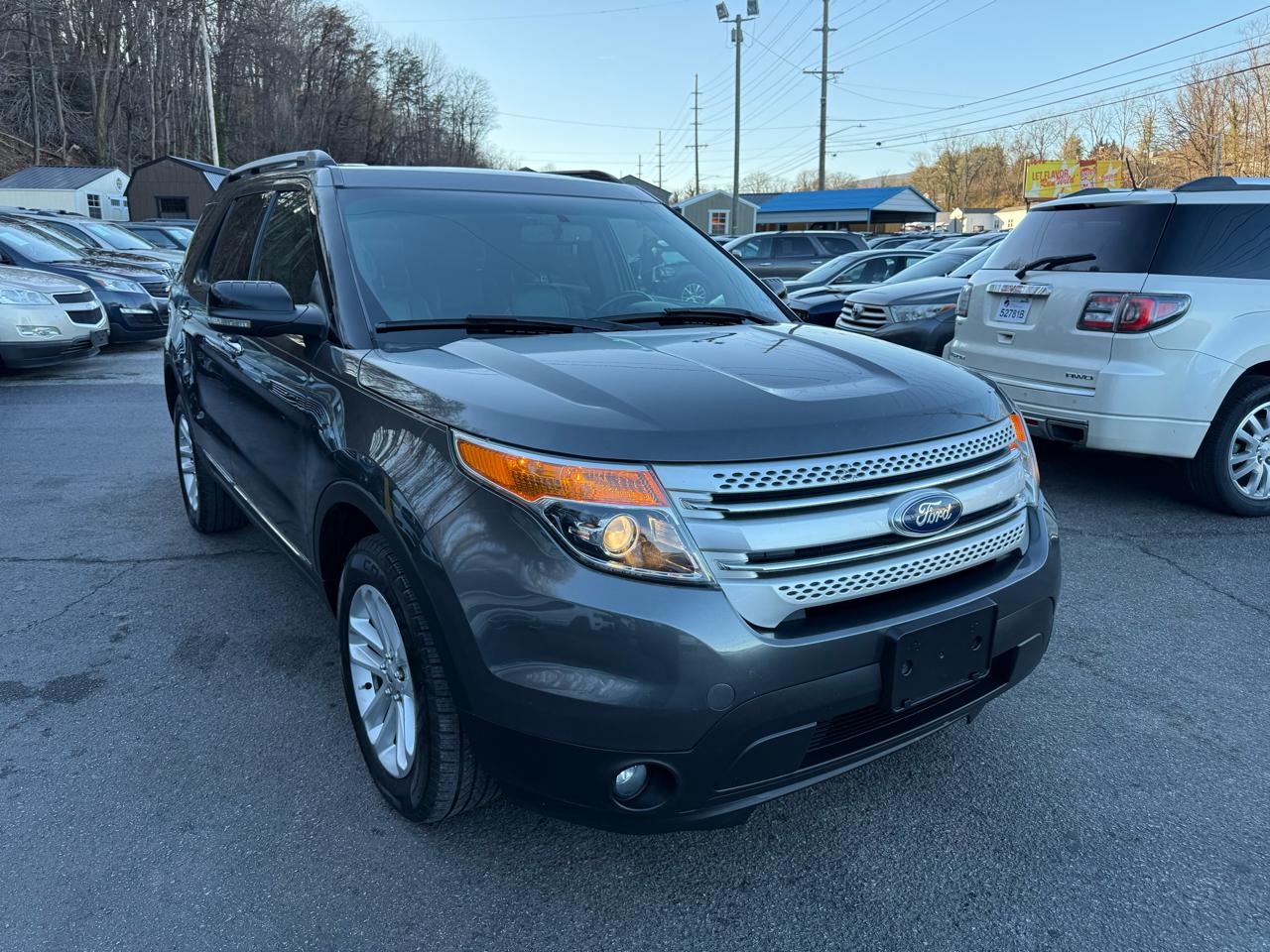 Ford Explorer 4WD 4dr XLT 2015