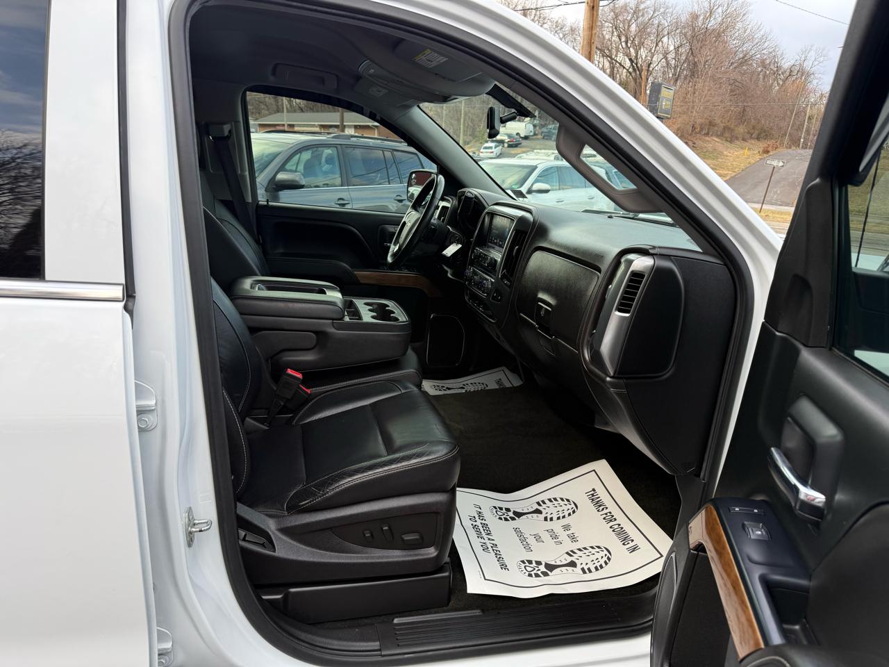 Chevrolet Silverado 1500 4WD Double Cab 143.5" LTZ w/1LZ 2016