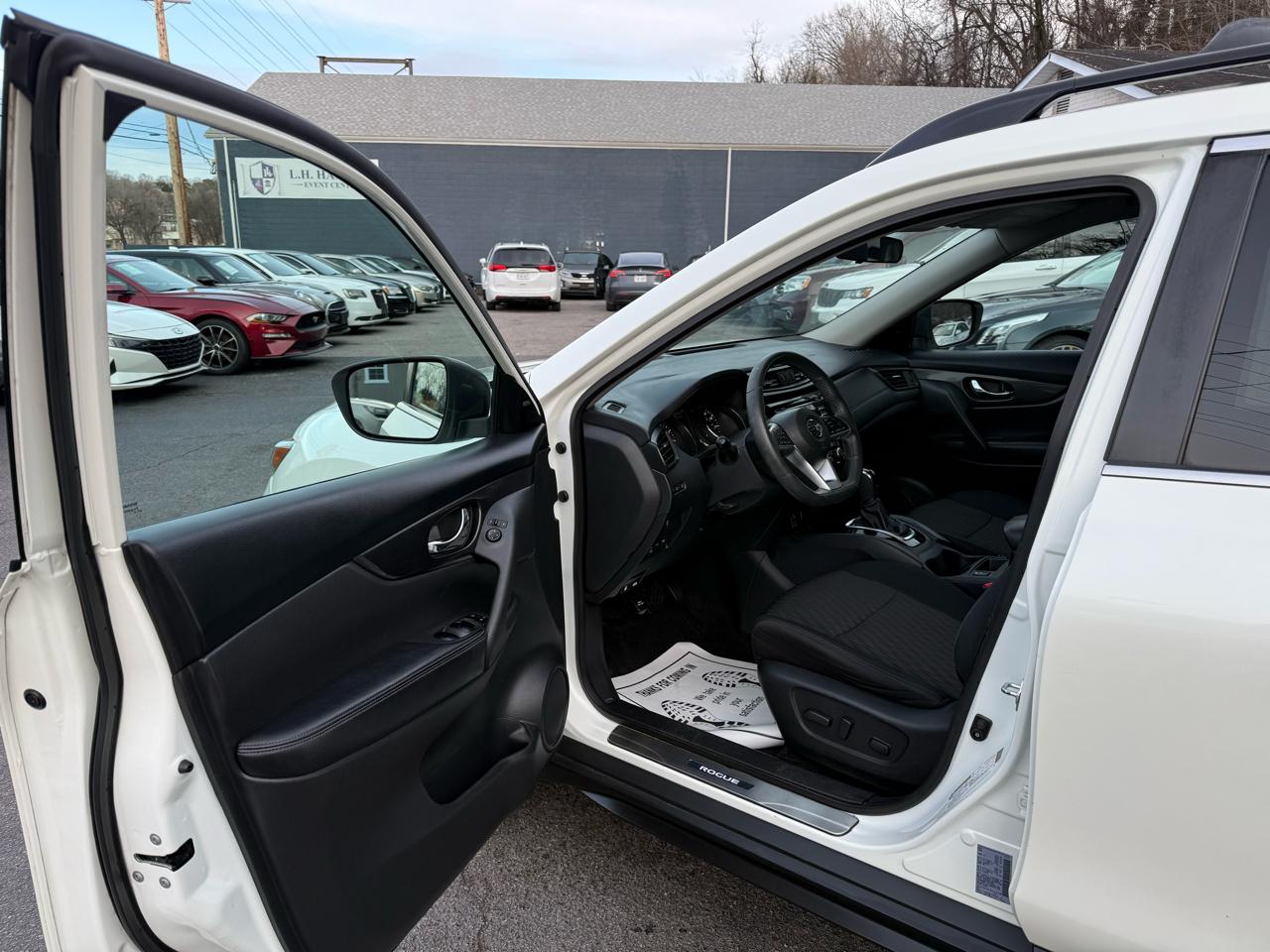 Nissan Rogue AWD SV 2017