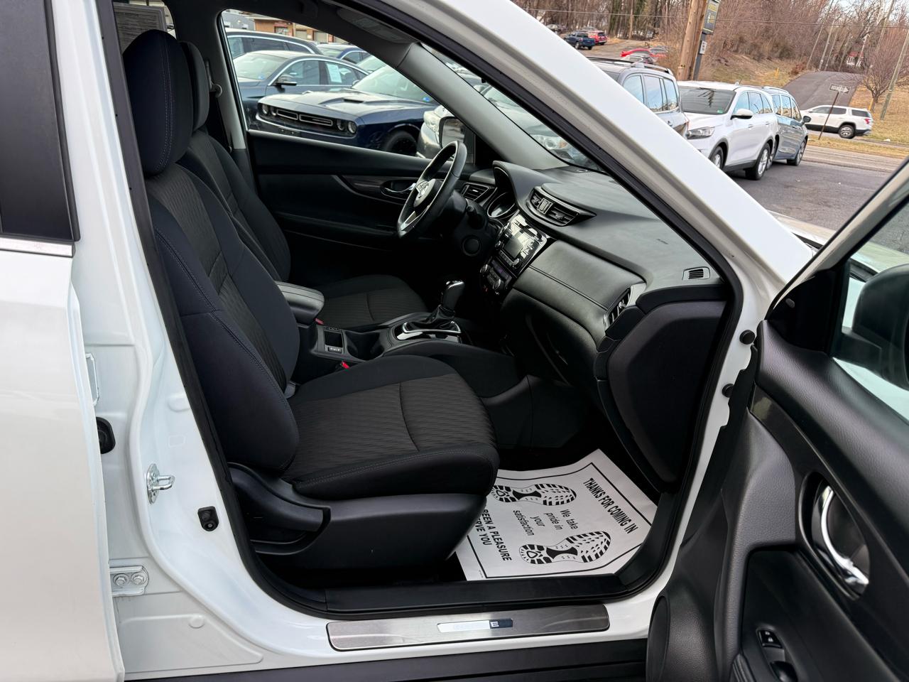 Nissan Rogue AWD SV 2017