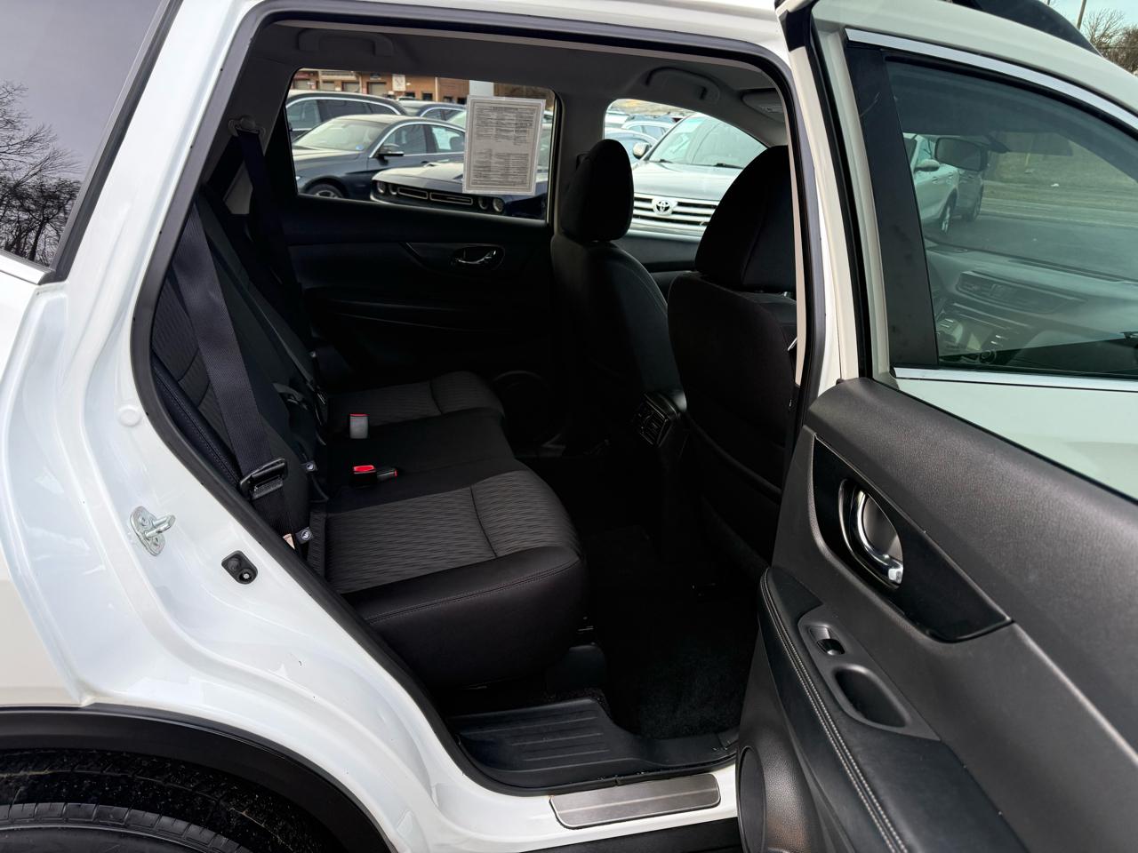 Nissan Rogue AWD SV 2017