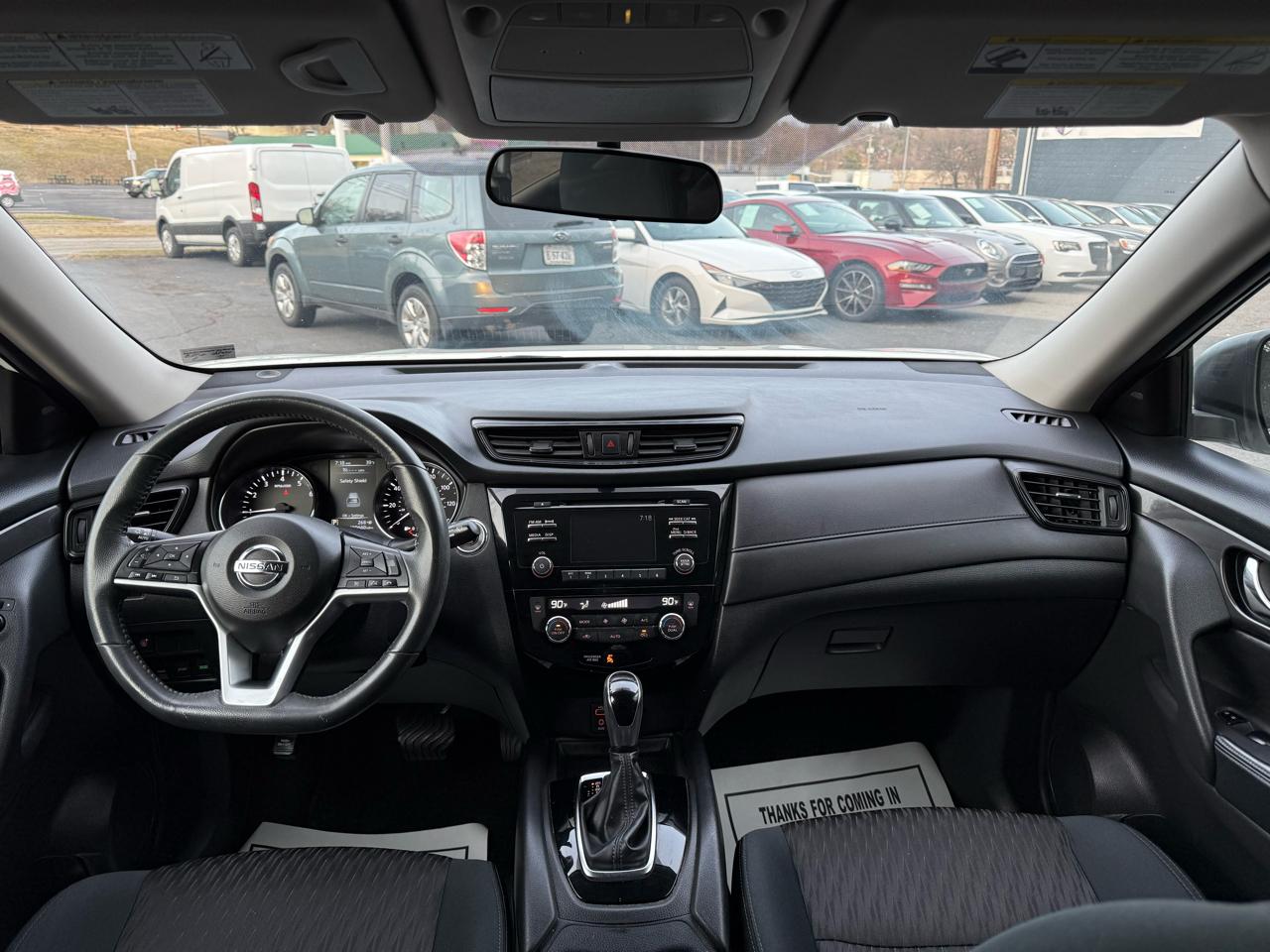 Nissan Rogue AWD SV 2017