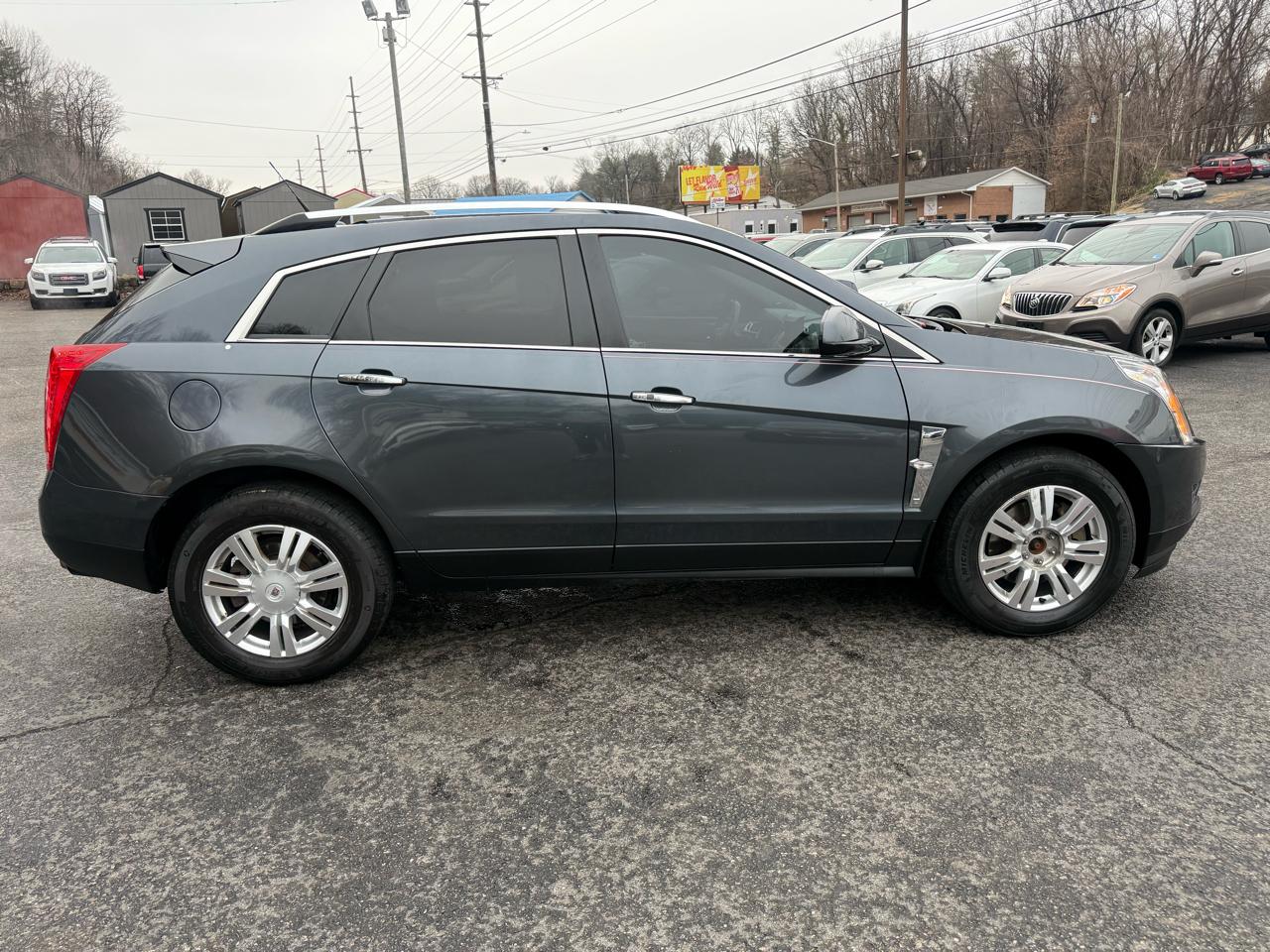 Cadillac SRX AWD 4dr Luxury Collection 2011