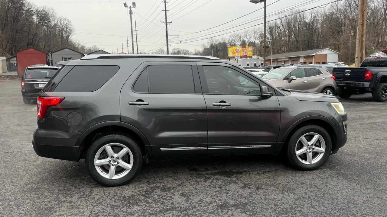Ford Explorer 4WD 4dr XLT 2016