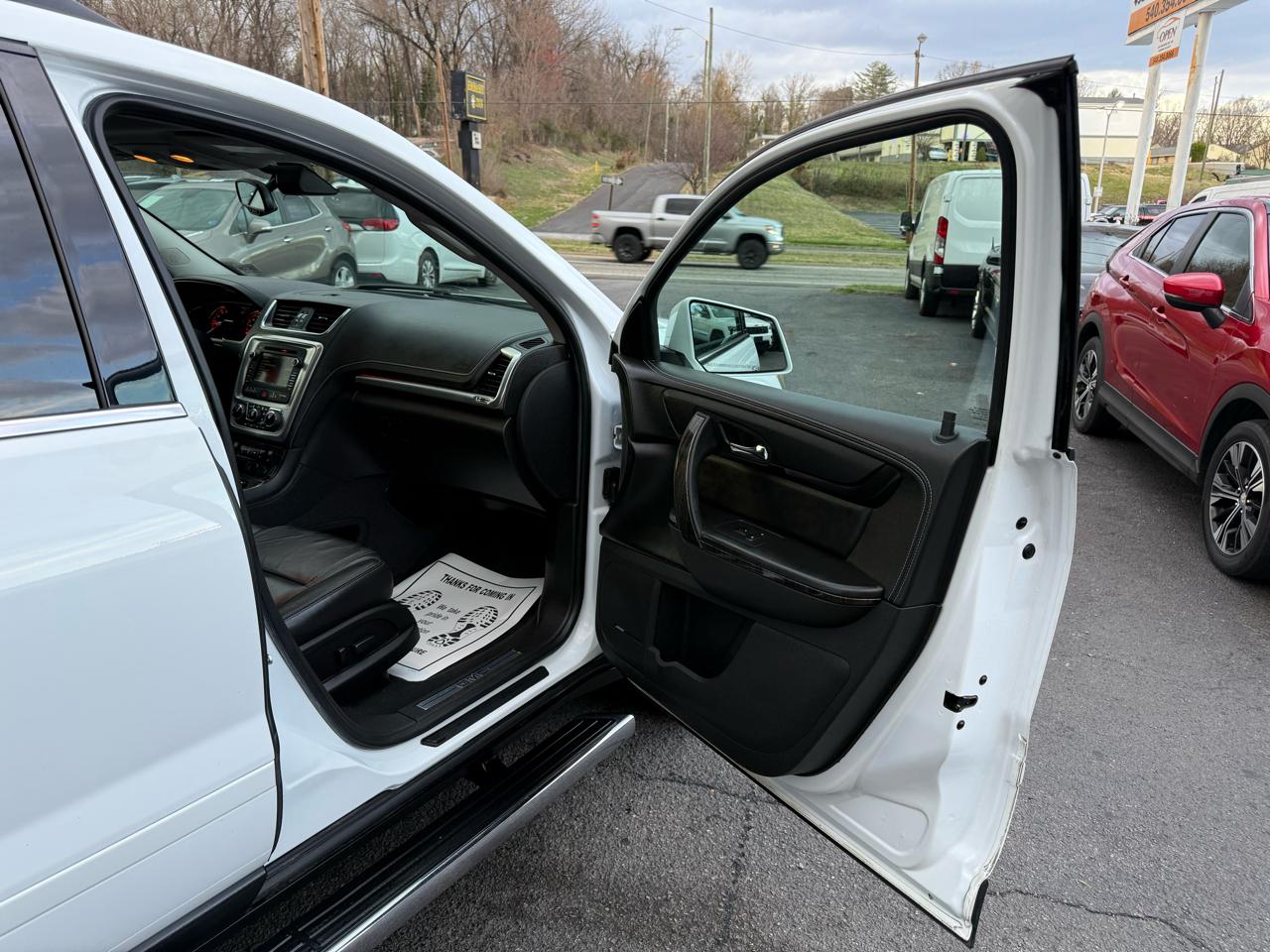 GMC Acadia AWD 4dr SLT w/SLT-1 2016