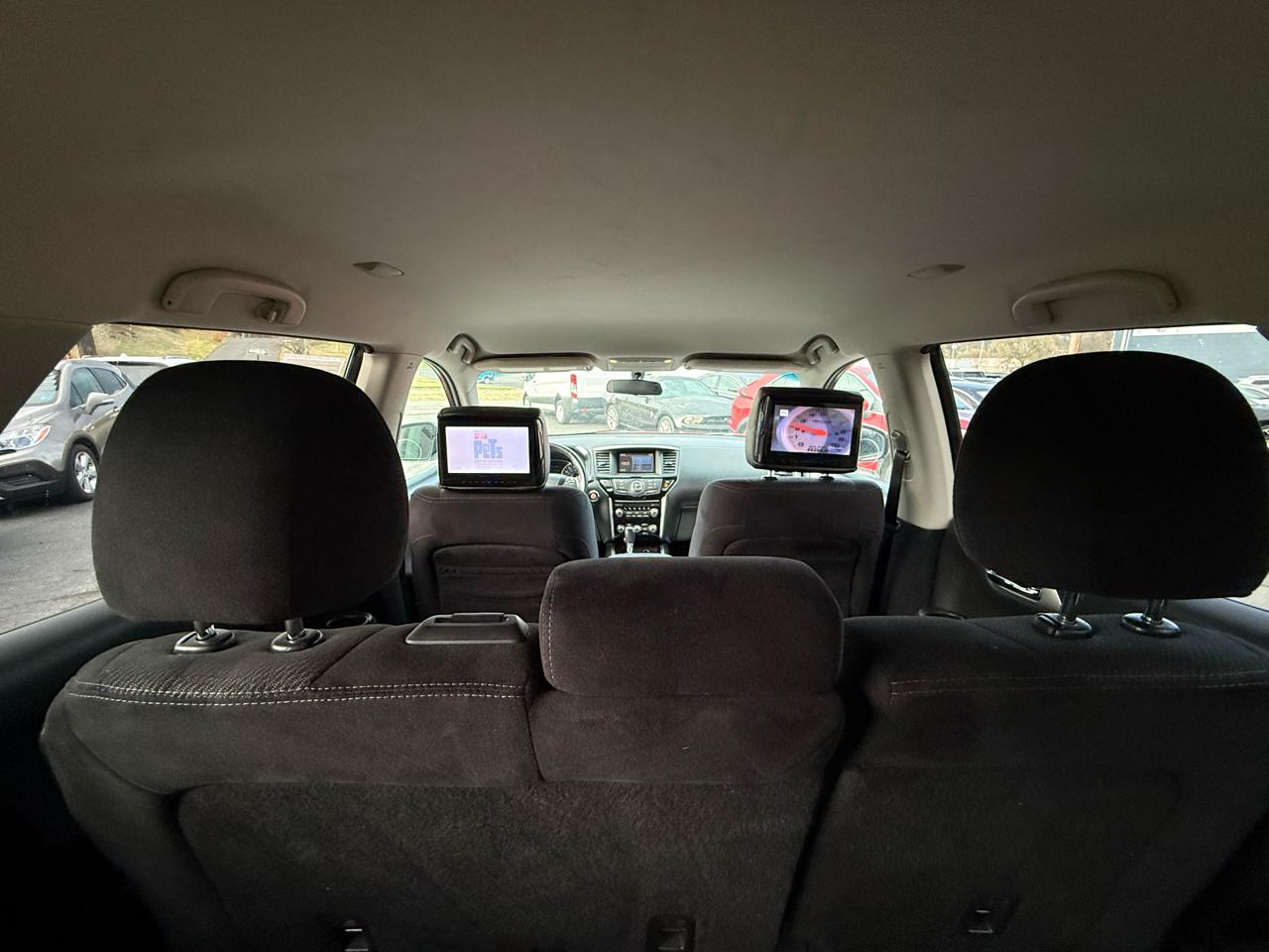 Nissan Pathfinder 4WD 4dr SV 2013