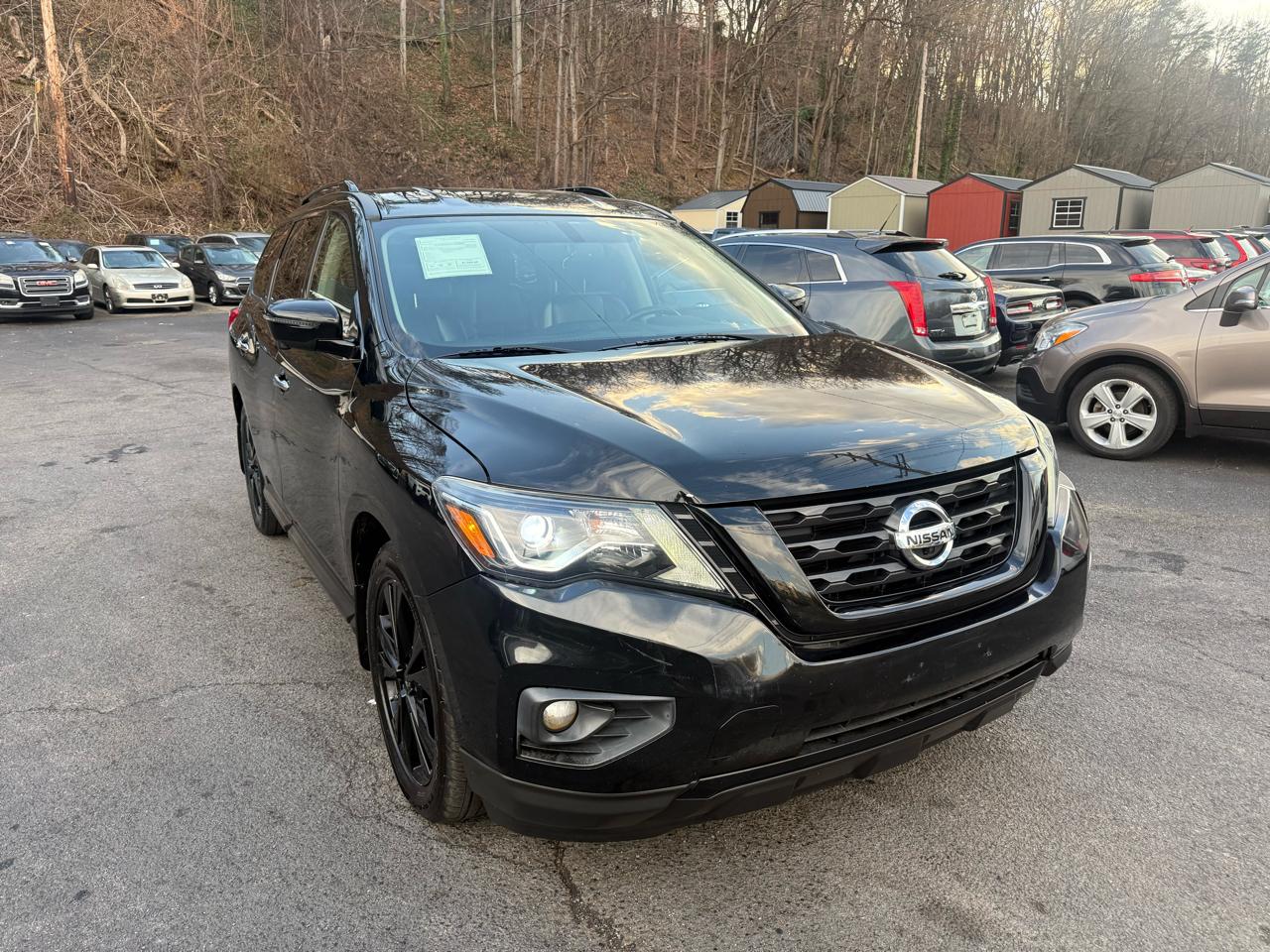 Nissan Pathfinder 4x4 SL 2018