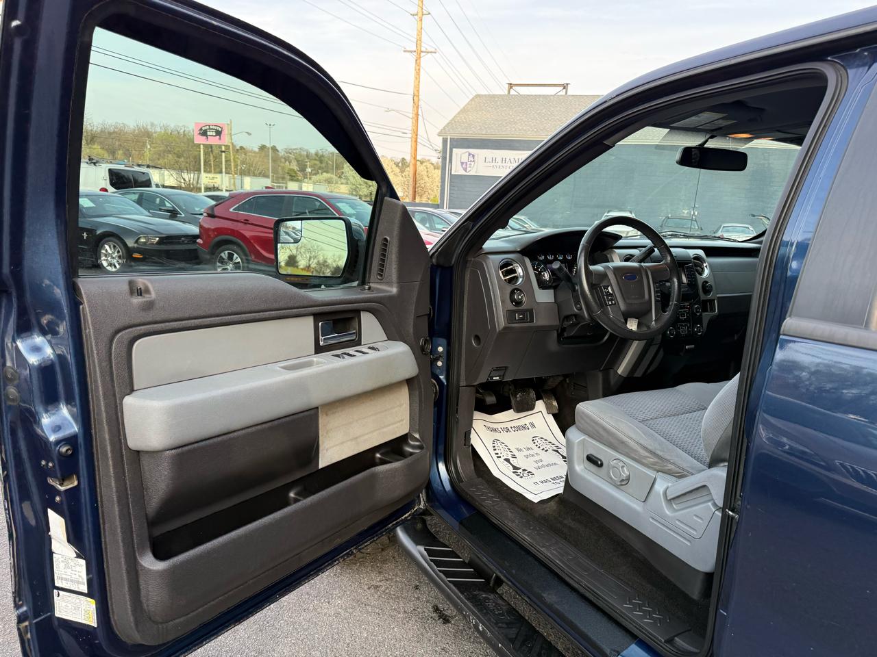 Ford F-150 4WD SuperCrew 145" King Ranch 2013