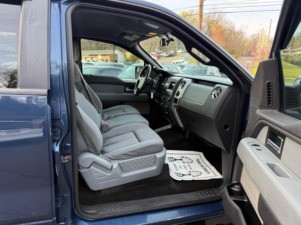 Ford F-150 4WD SuperCrew 145" King Ranch 2013