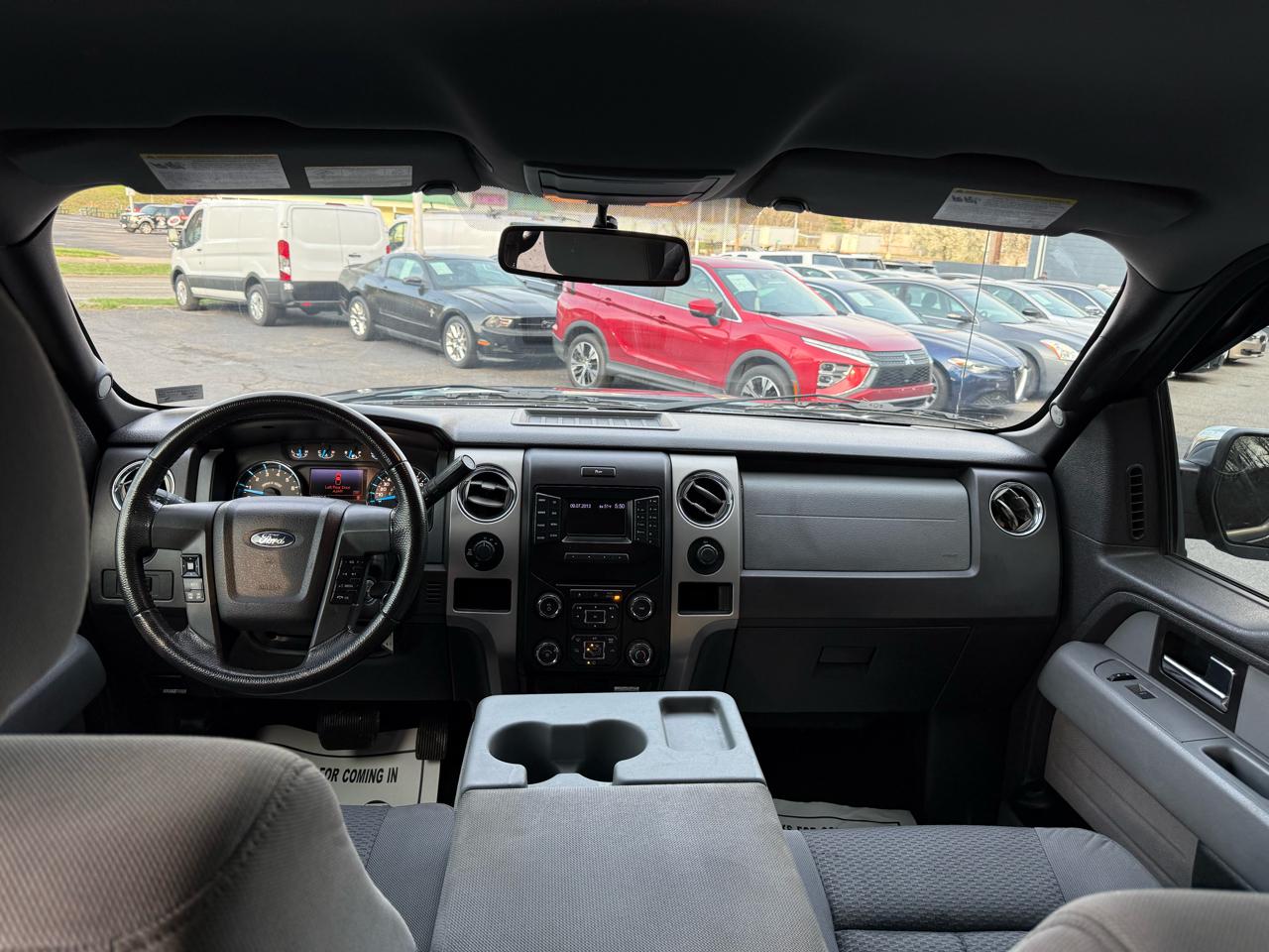 Ford F-150 4WD SuperCrew 145" King Ranch 2013