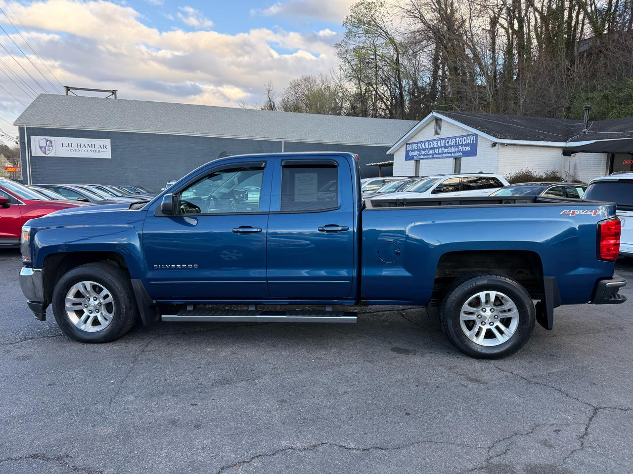 Chevrolet Silverado 1500 4WD Double Cab 143.5" LT w/1LT 2016