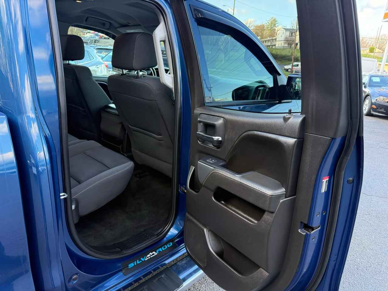 Chevrolet Silverado 1500 4WD Double Cab 143.5" LT w/1LT 2016