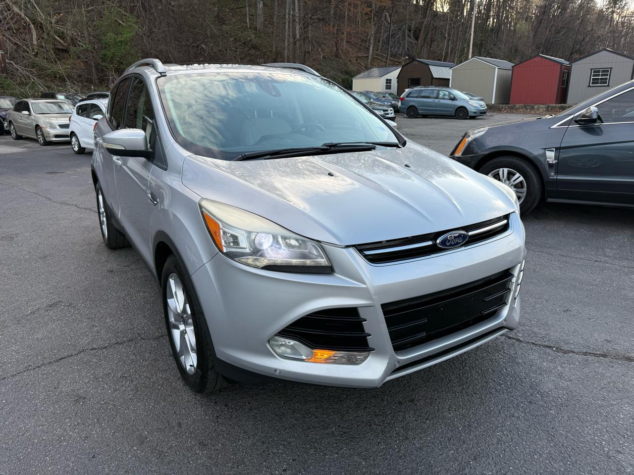 Ford Escape 4WD 4dr Titanium 2016