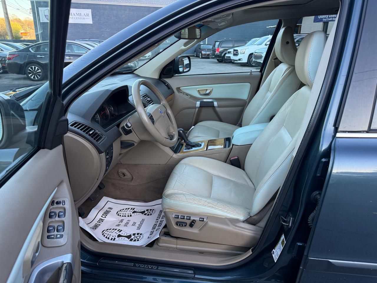 Volvo XC90 AWD 4dr I6 w/Snrf/3rd Row 2007