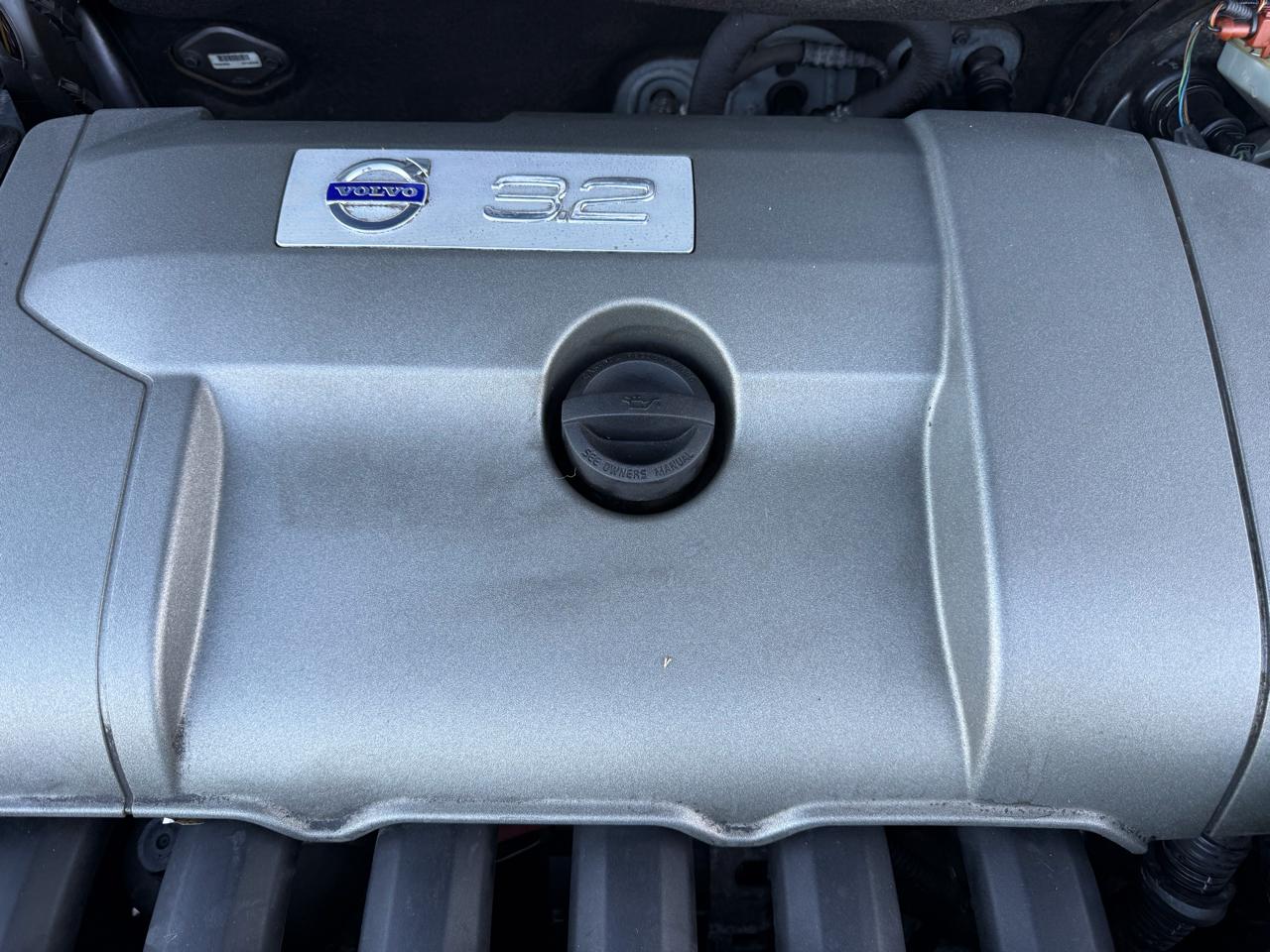 Volvo XC90 AWD 4dr I6 w/Snrf/3rd Row 2007