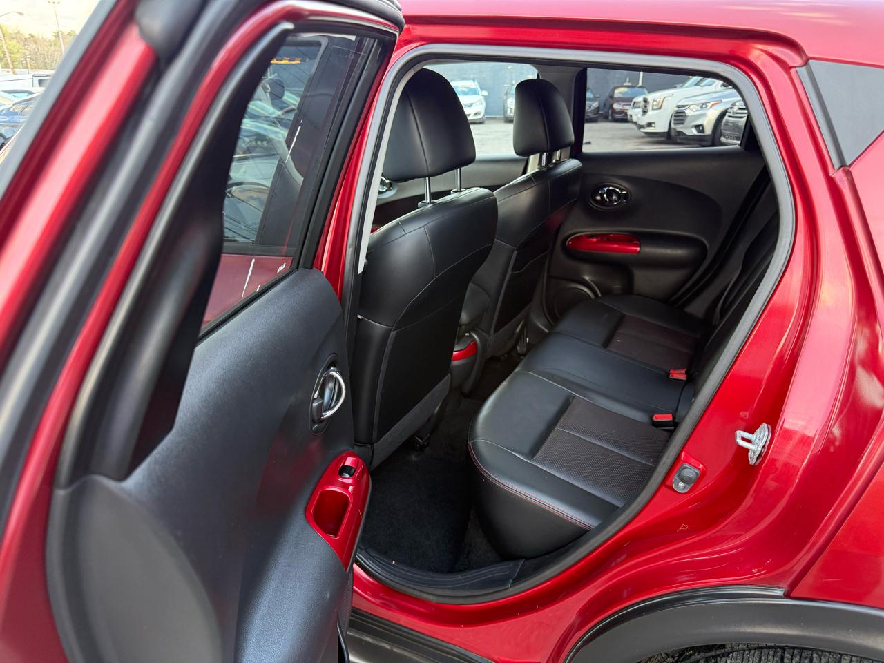 Nissan Juke 5dr Wgn CVT SL AWD 2015