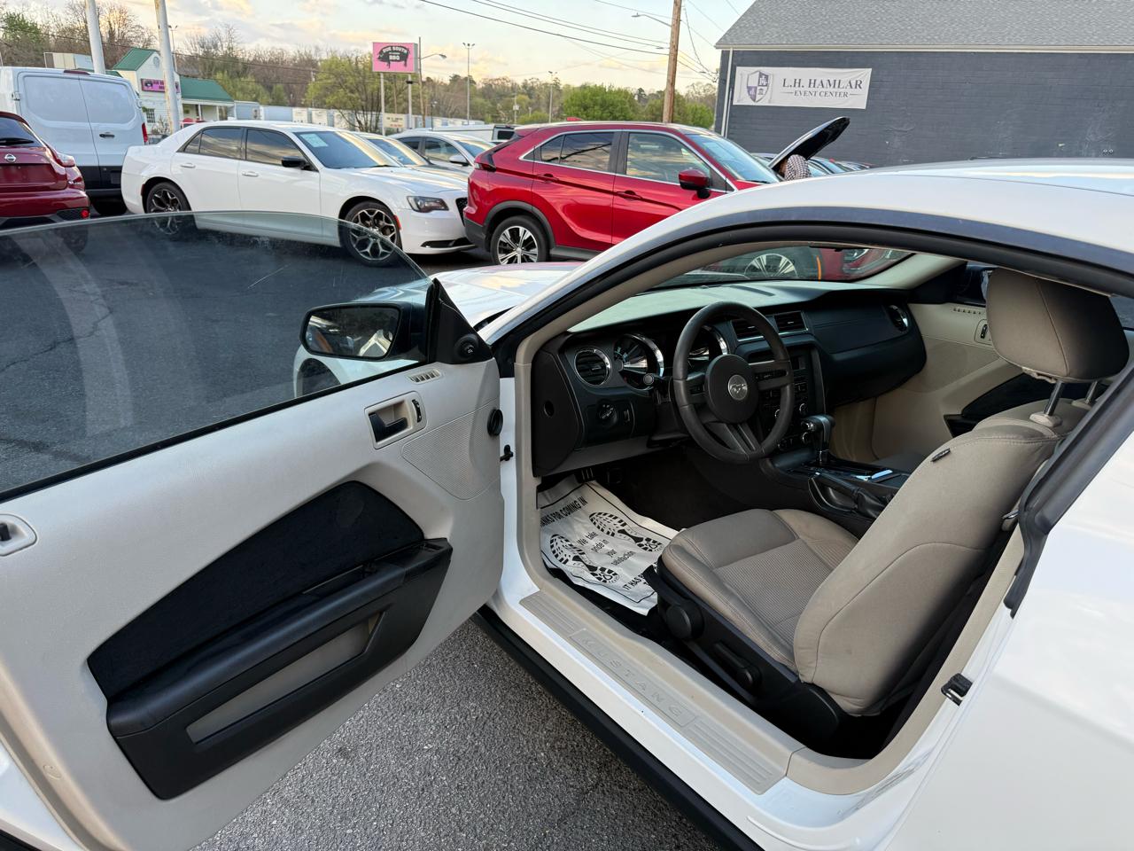 Ford Mustang 2dr Cpe V6 2010