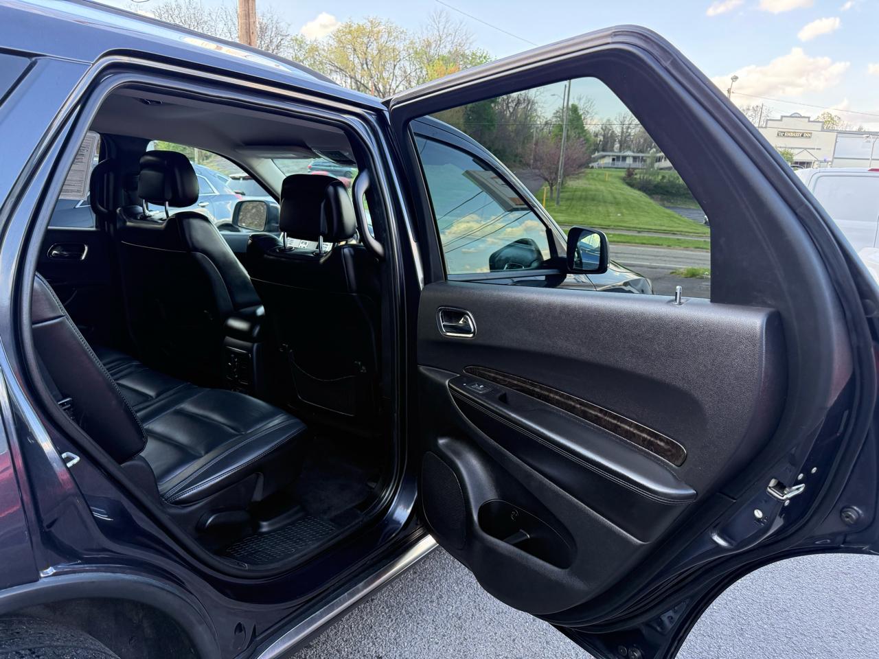 Dodge Durango 2WD 4dr Crew 2013