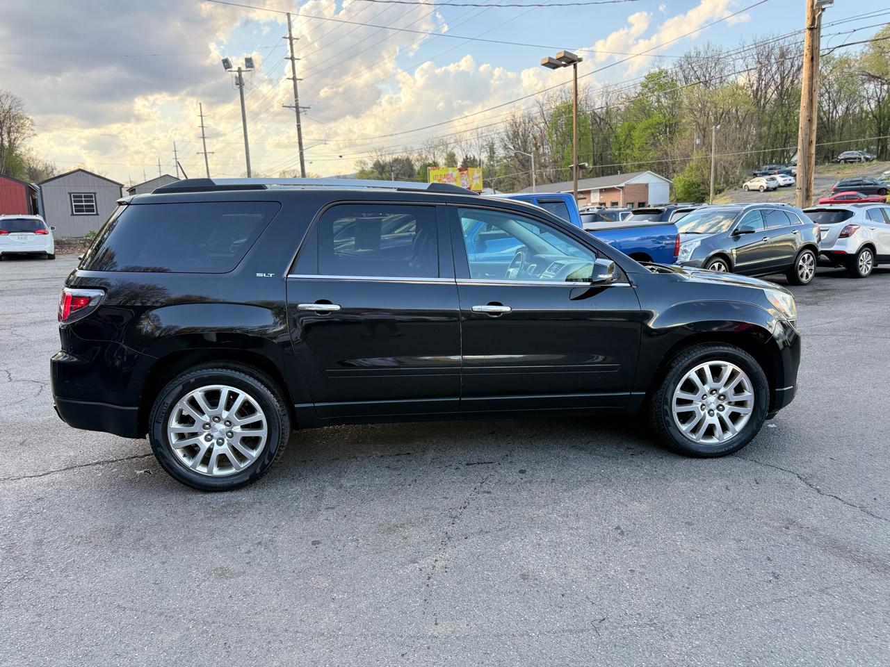 GMC Acadia AWD 4dr SLT w/SLT-1 2016