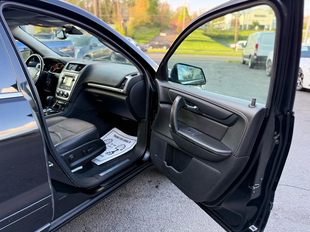 GMC Acadia AWD 4dr SLT w/SLT-1 2016