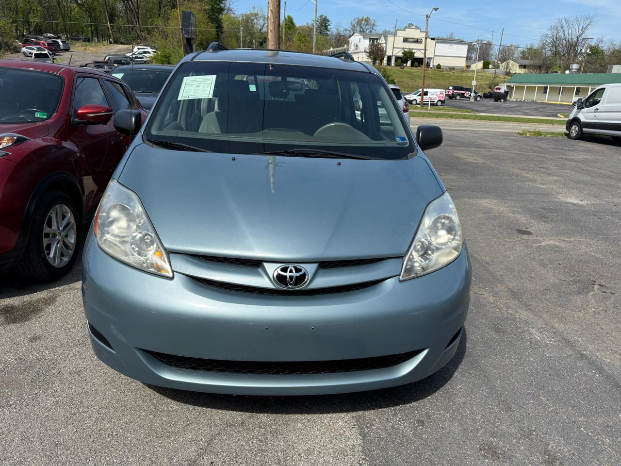 Toyota Sienna 5dr 7-Pass Van CE FWD (Natl) 2008