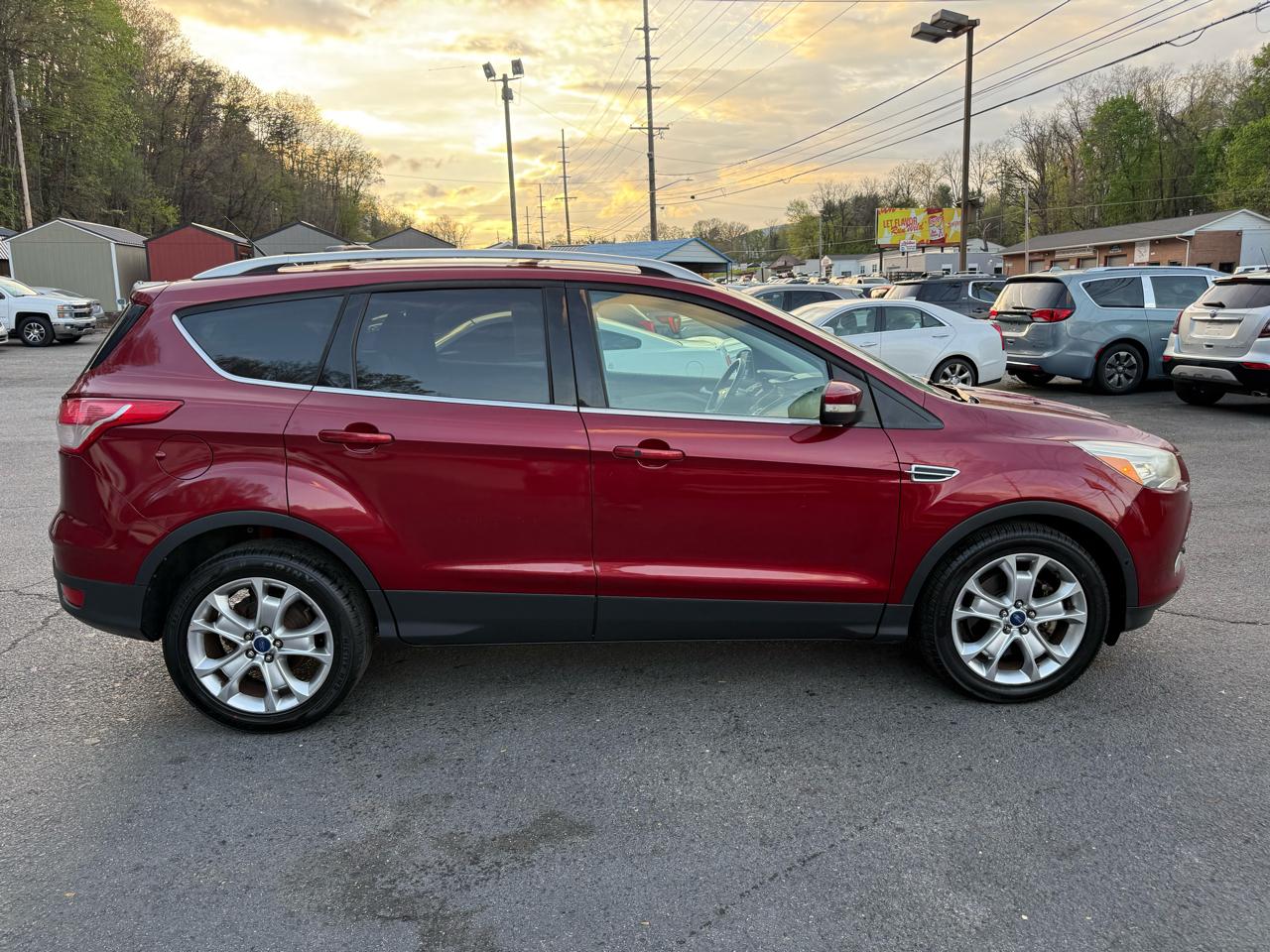 Ford Escape FWD 4dr Titanium 2015