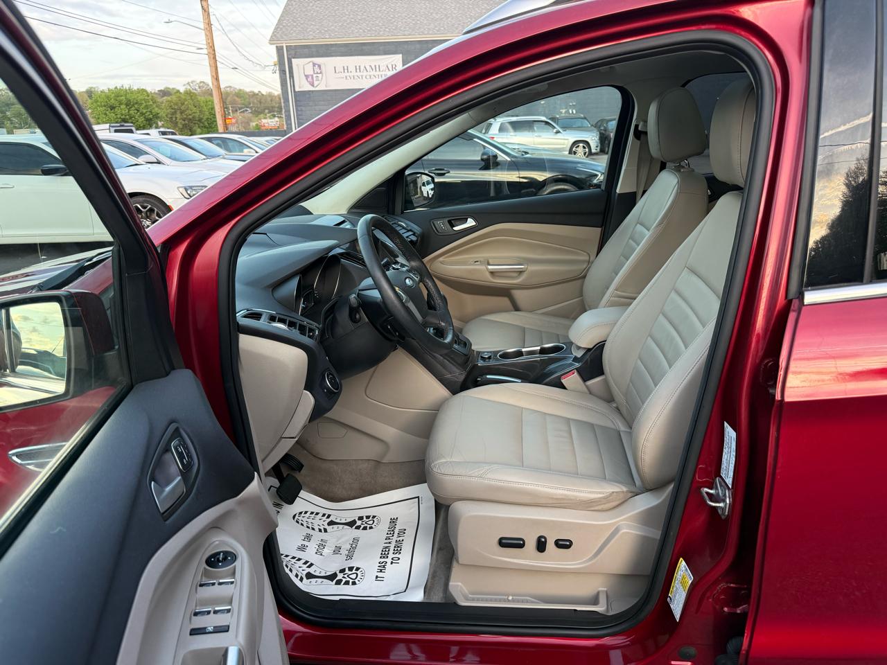 Ford Escape FWD 4dr Titanium 2015