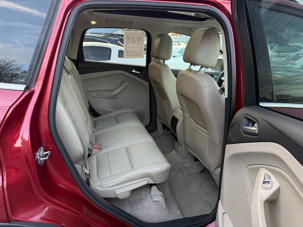 Ford Escape FWD 4dr Titanium 2015