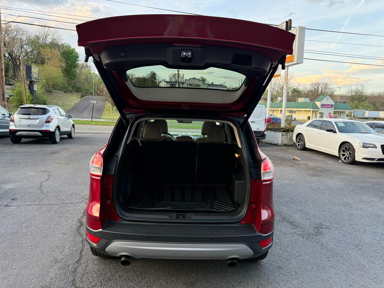 Ford Escape FWD 4dr Titanium 2015