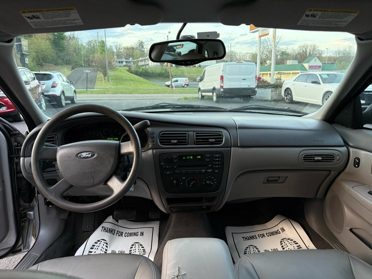 Ford Taurus 4dr Sdn SES 2004