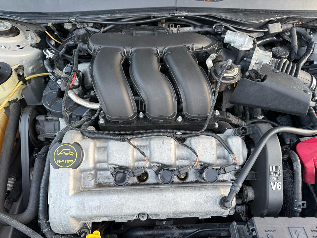 Ford Taurus 4dr Sdn SES 2004