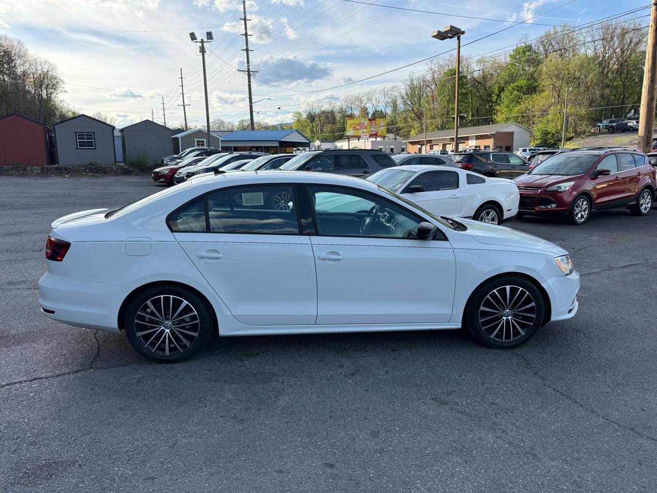 Volkswagen Jetta Sedan 4dr Auto 1.8T Sport PZEV 2016