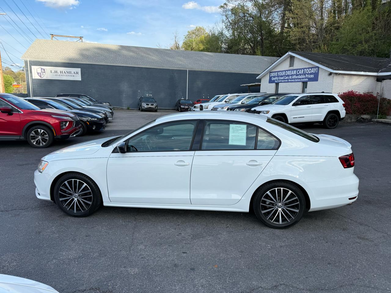Volkswagen Jetta Sedan 4dr Auto 1.8T Sport PZEV 2016