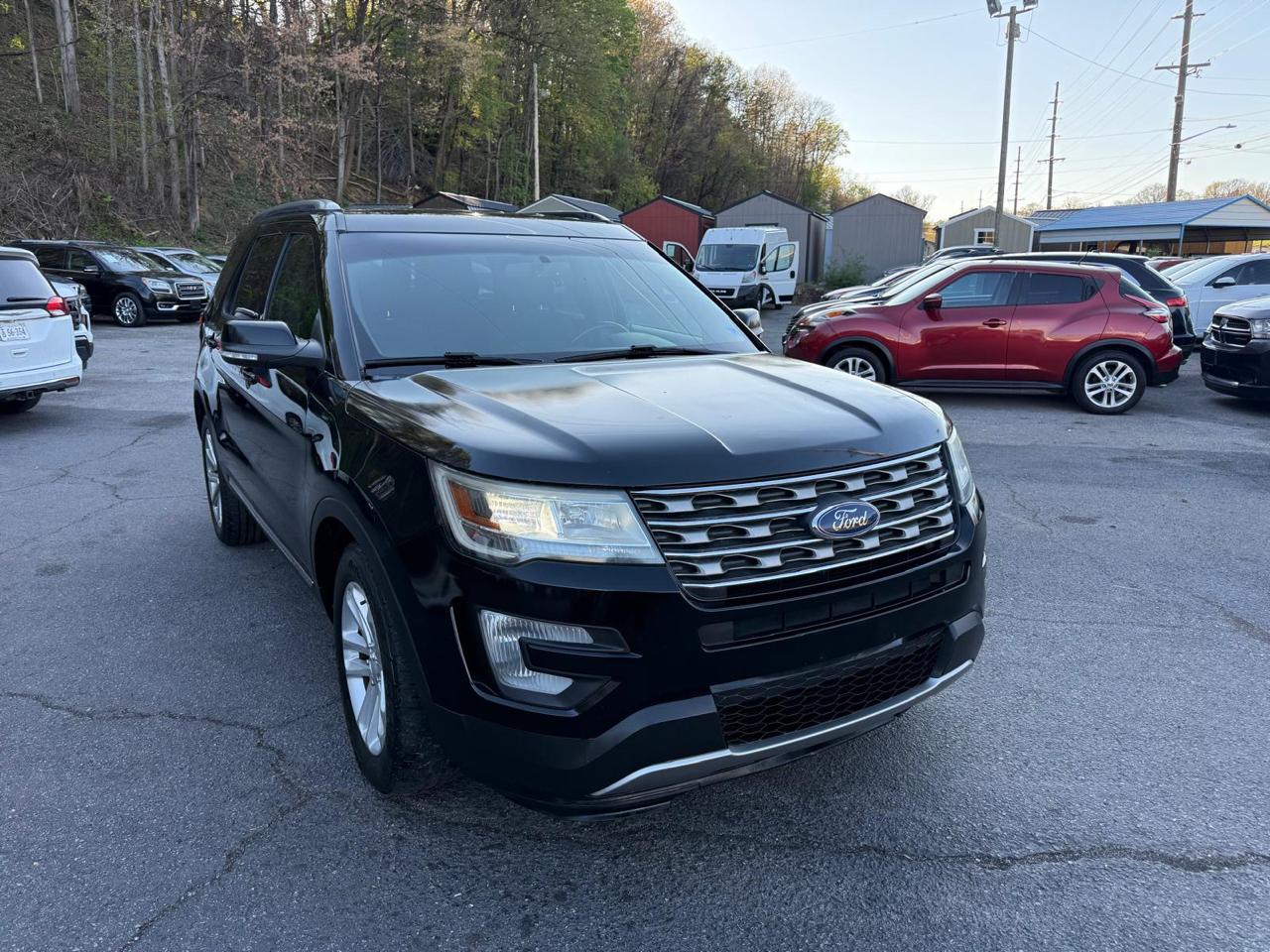 Ford Explorer XLT FWD 2017