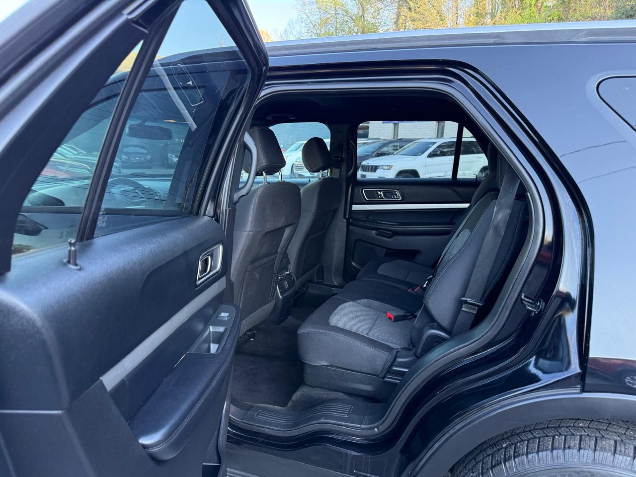 Ford Explorer XLT FWD 2017