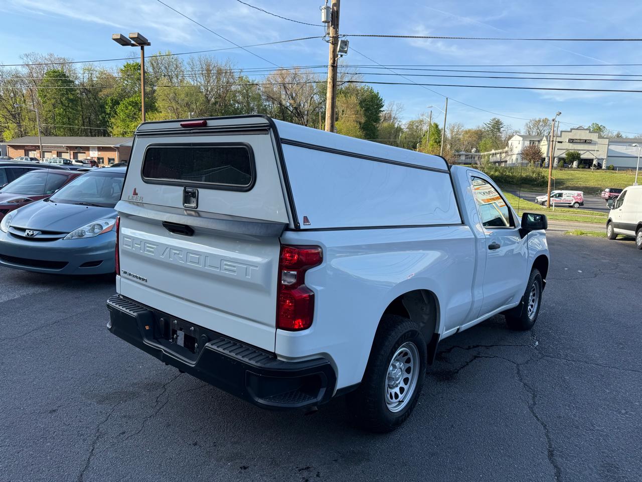 Chevrolet Silverado 1500 2WD Reg Cab 126" Work Truck 2023