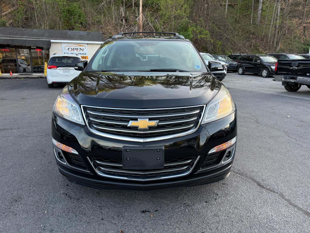 Chevrolet Traverse AWD 4dr LT w/2LT 2017