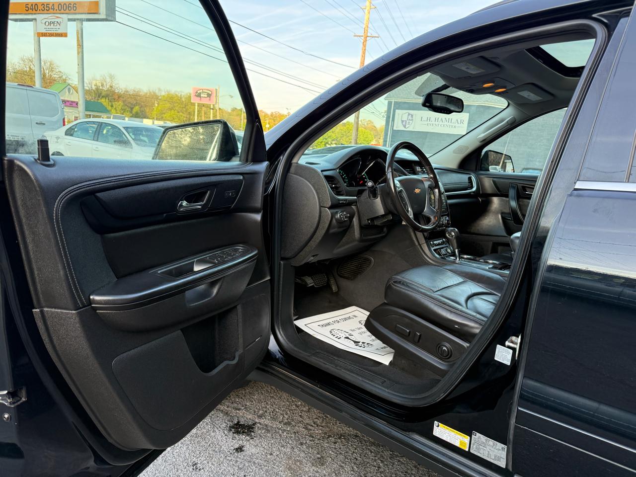 Chevrolet Traverse AWD 4dr LT w/2LT 2017