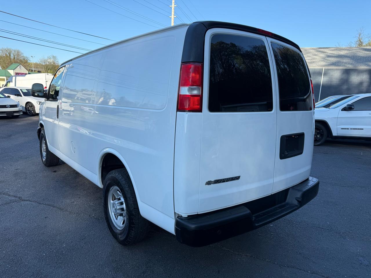 Chevrolet Express Cargo Van RWD 2500 135" 2019