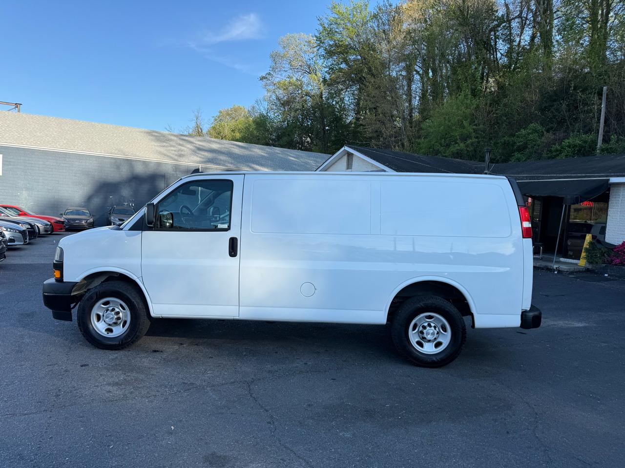 Chevrolet Express Cargo Van RWD 2500 135" 2019