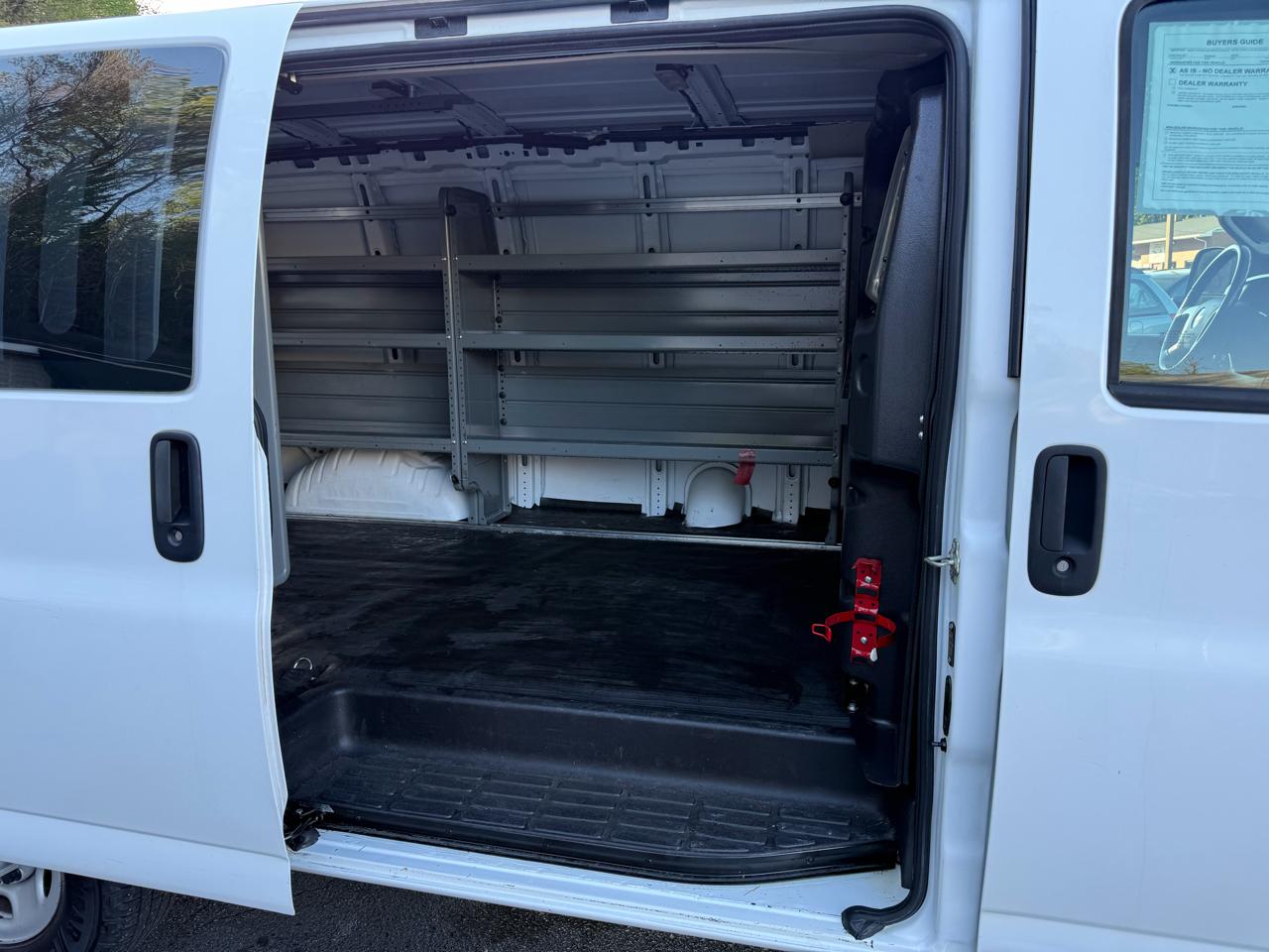 Chevrolet Express Cargo Van RWD 2500 135" 2019