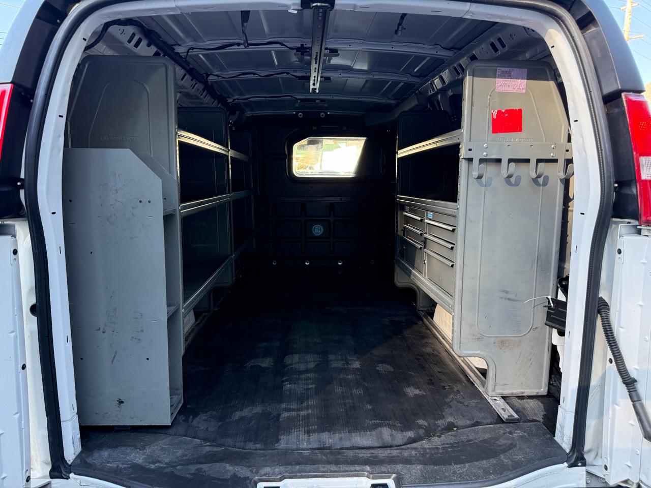 Chevrolet Express Cargo Van RWD 2500 135" 2019