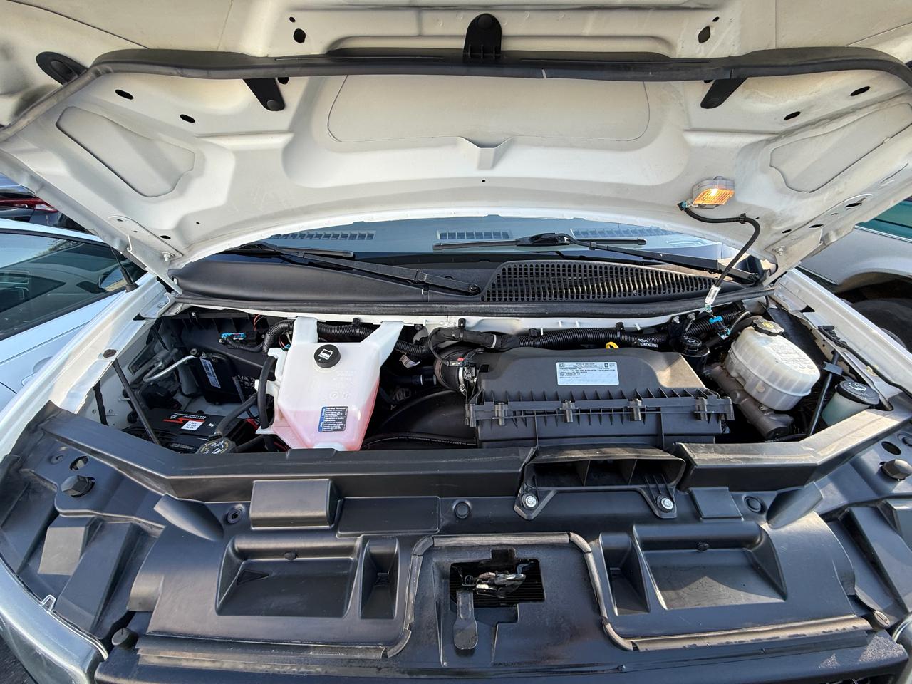 Chevrolet Express Cargo Van RWD 2500 135" 2019