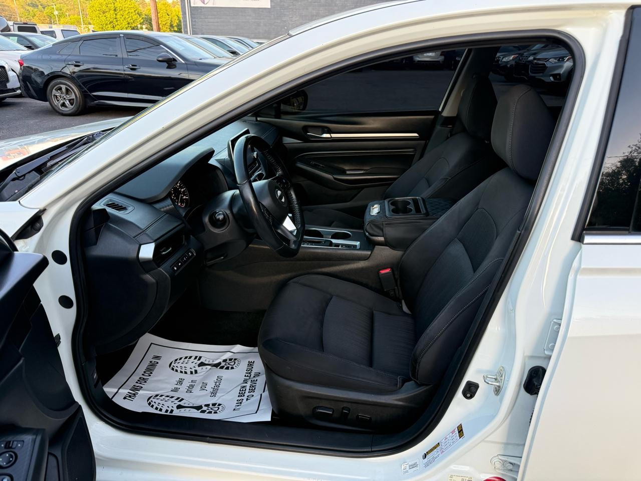 Nissan Altima 2.5 SV Sedan 2019